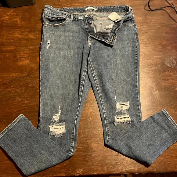 Levi's 711 Ripped Skinny Jeans Size 32 - Picture 1 of 4